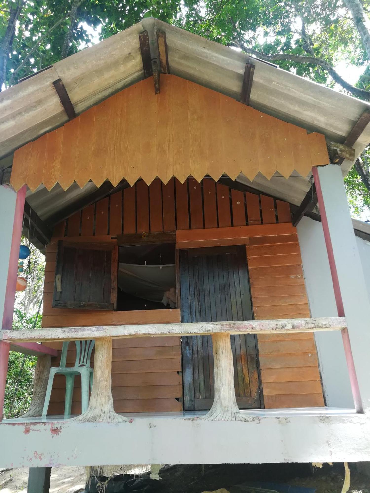 Lae Tawan Bungalow Ko Chang Ranong Pokoj fotografie